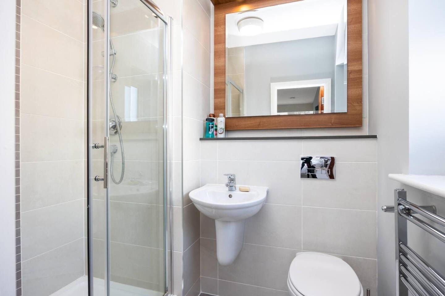 Deluxe Seaview Apartment ดุนเลรี ภายนอก รูปภาพ
